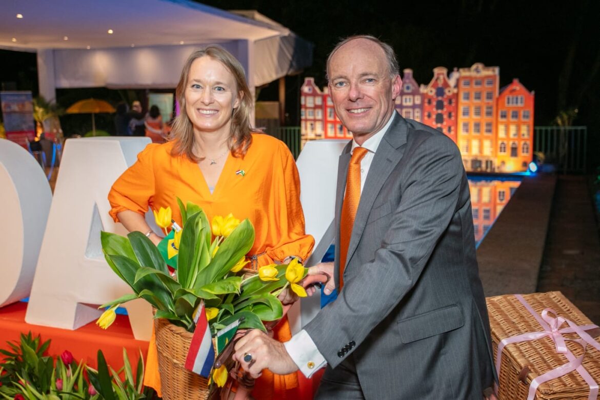 e4ff710b-bc63-4dd7-90f0-9f87378274a2