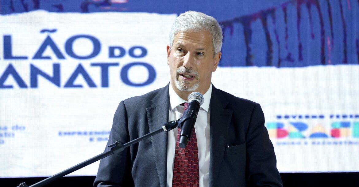 16f83647-3519-4494-a17a-fbaa214ac682