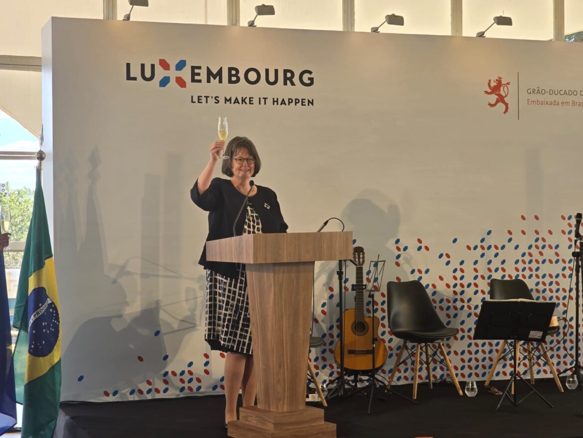 8f5b920b-0252-4842-9aef-705b2100c334